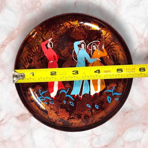 Vintage Lacquerware Trinket Tray Hand Painted Dancing Women 1974 Boho Decor - Picture 6 of 6